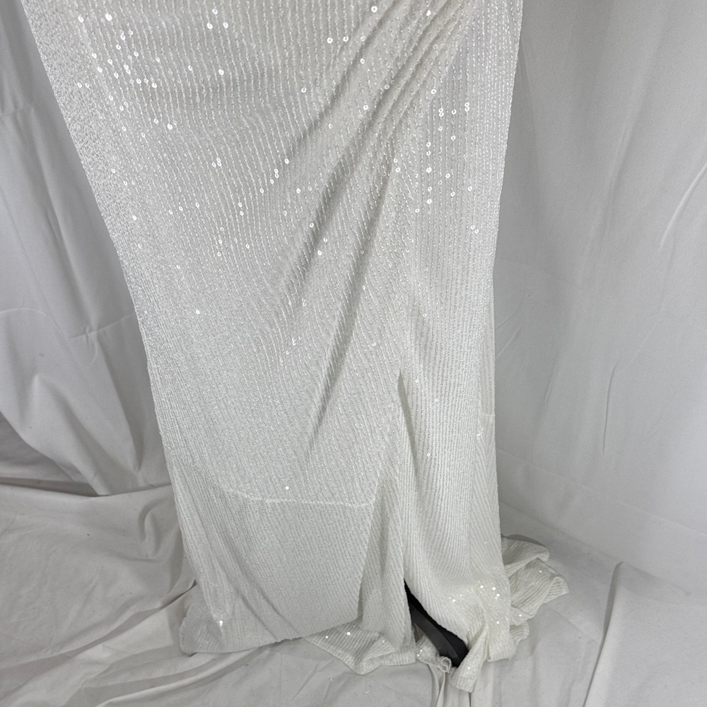 Ieena for Mac Duggal Ruched Sequined White Gown Size 8 NWT - Picture 5 of 10